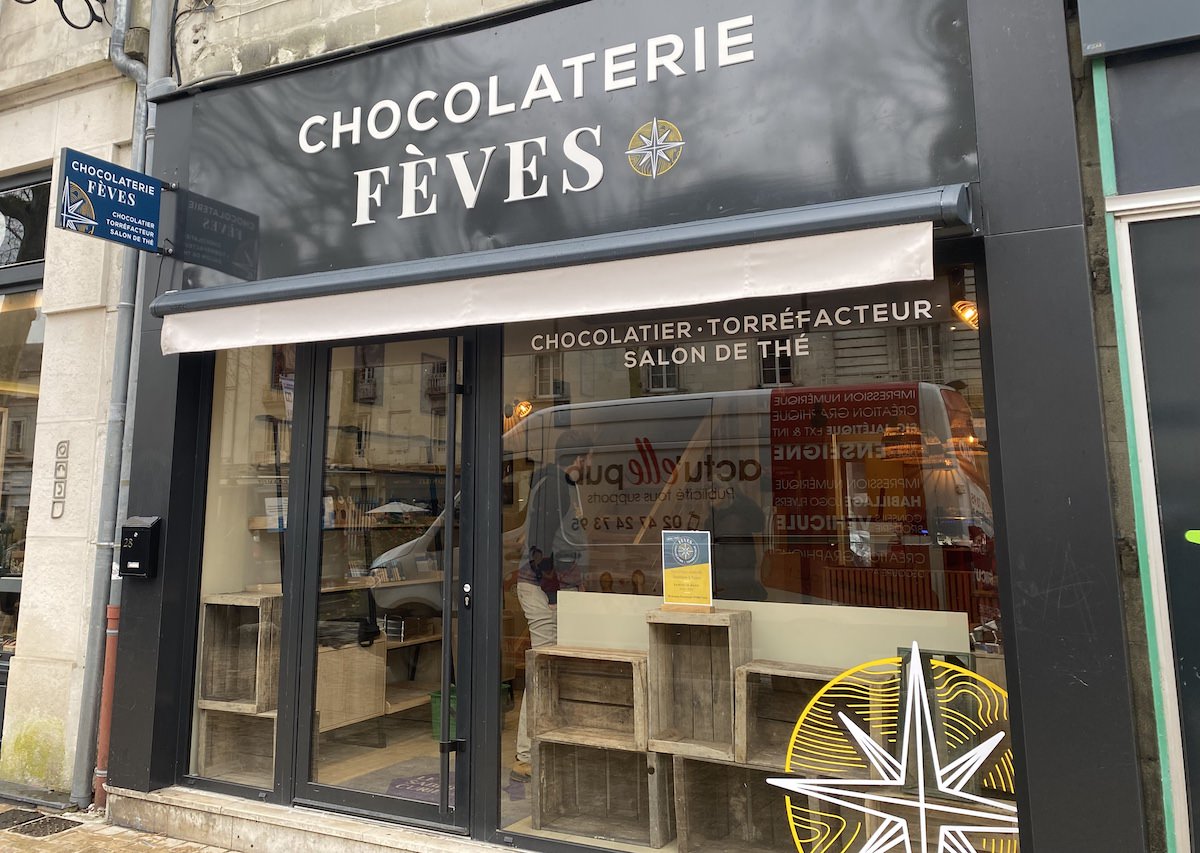 Chocolaterie Fêves – Enseigne